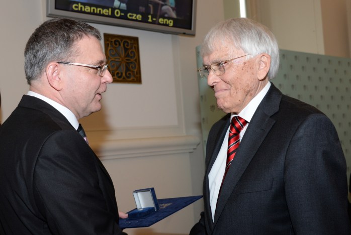 1185279_1136288_DSC_1833_cut